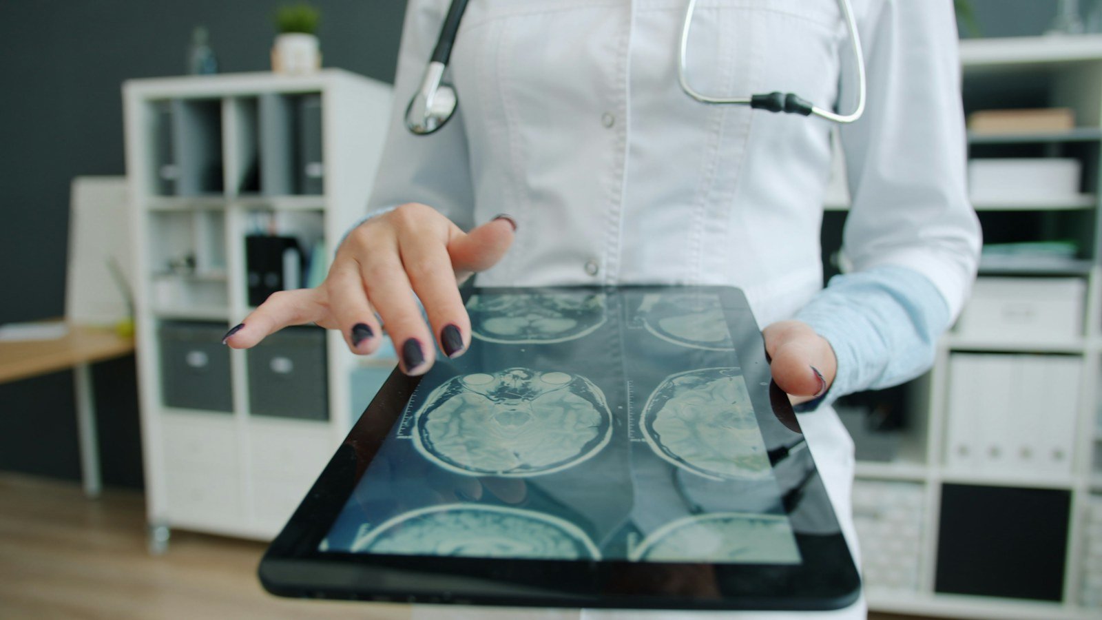 The doctor-referral network as a product