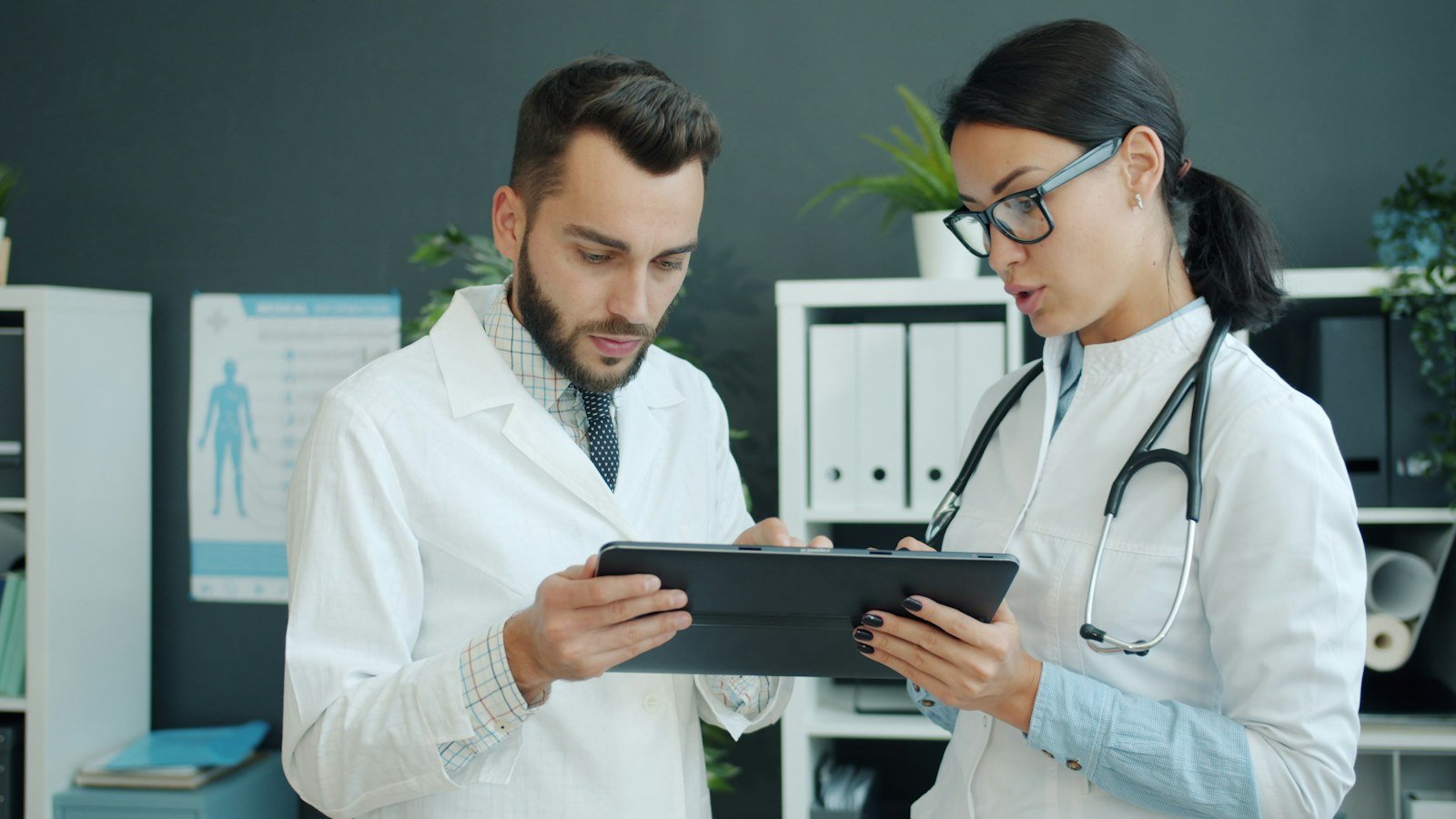 The growth leader and the medical director